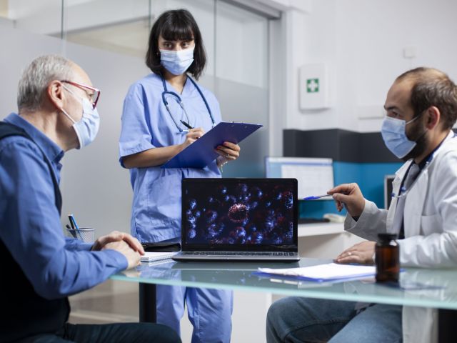 dr ismail polyclinic karama